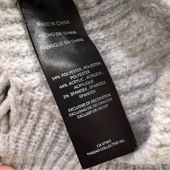 🩶 BEBE Lace tie front grey chunky knit turtleneck winter sweater Medium - Picture 4 of 6